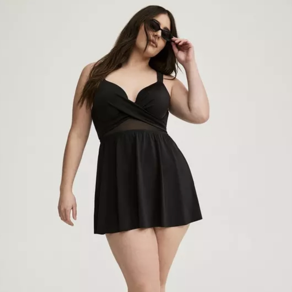 Torrid Underwire Wrap Front Swim Dress Black Size 0x C/D NWT